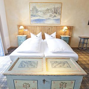 Deluxe Zimmer mit Kingsize-Bett